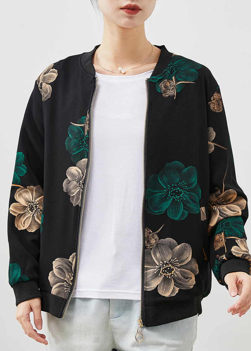Well Tailored Jacket with a Graceful Silhouette