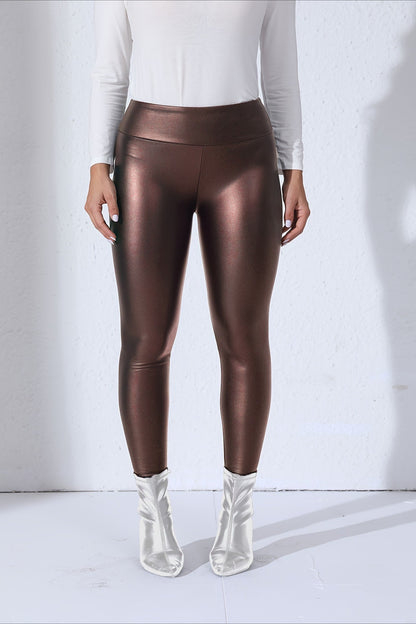 Gracefully Styled Garment for Any Occasion