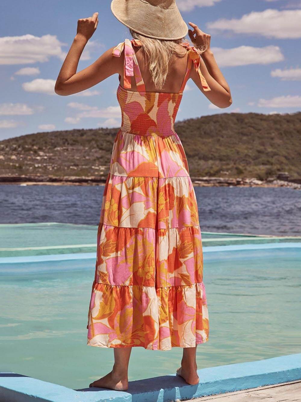 Classic Vintage & Enduringly Stylish Dress