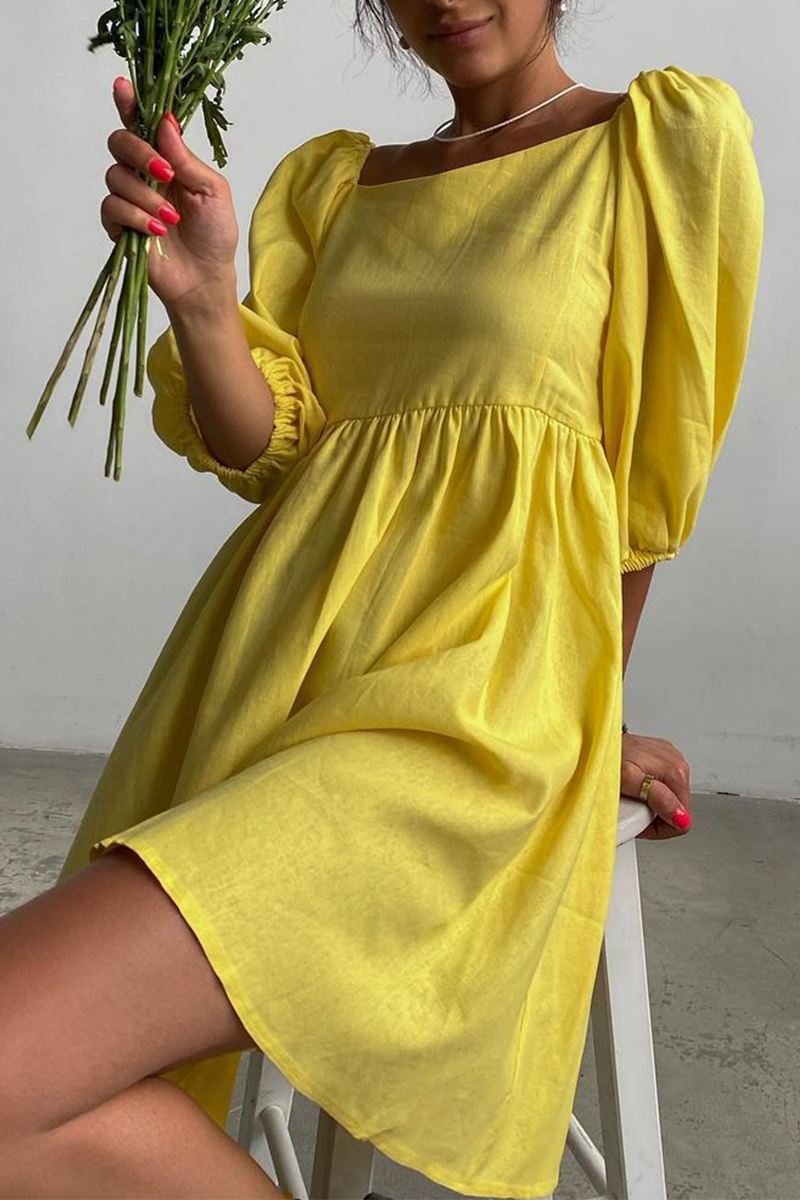 Sophisticated Dress with a Clean Classic Look