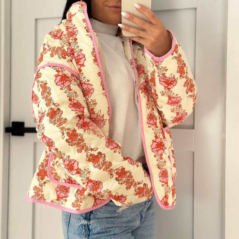 Elegantly Styled Jacket for Everyday Wear