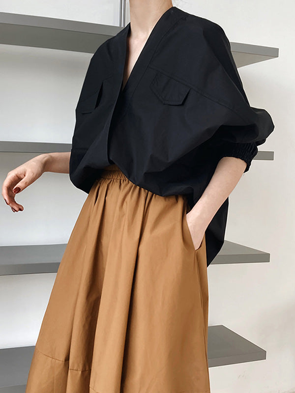 Effortlessly Elegant Blouse with a Timeless Design
