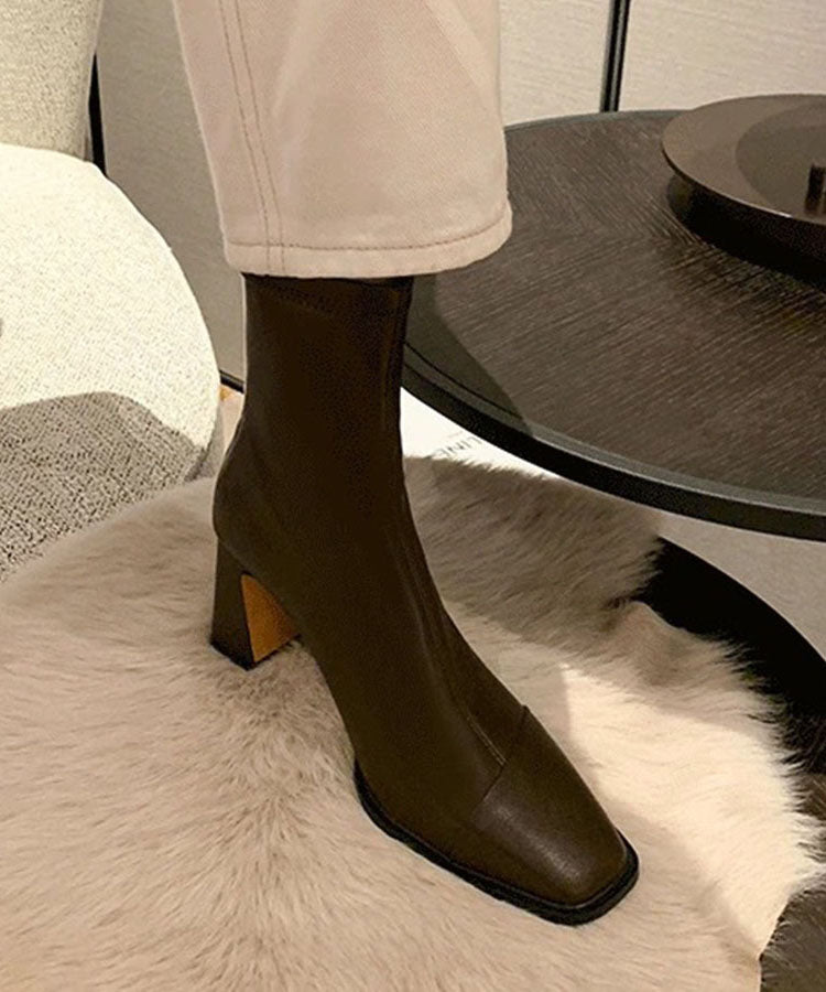 Beautifully Finished Boots in a Timeless Design