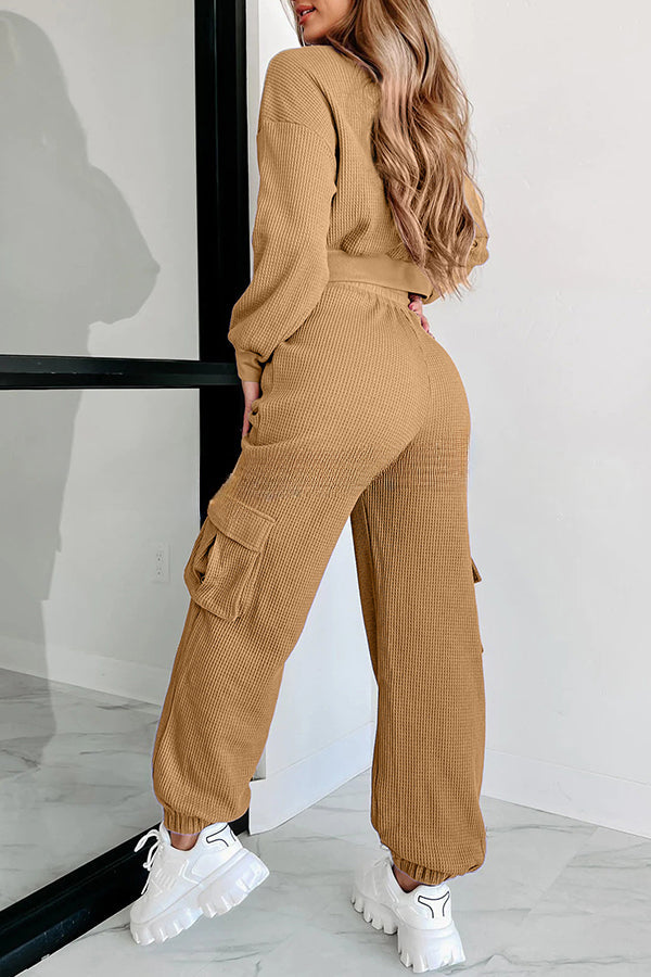 Elegantly Styled Pullover for Everyday Wear