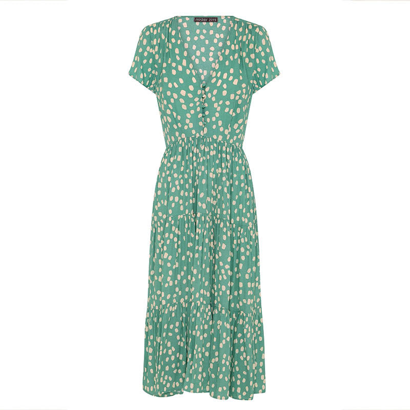 Beautifully Finished Dress in a Timeless Design
