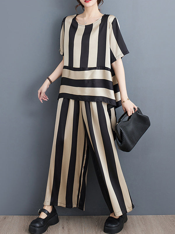 Well Tailored T-Shirt with a Graceful Silhouette