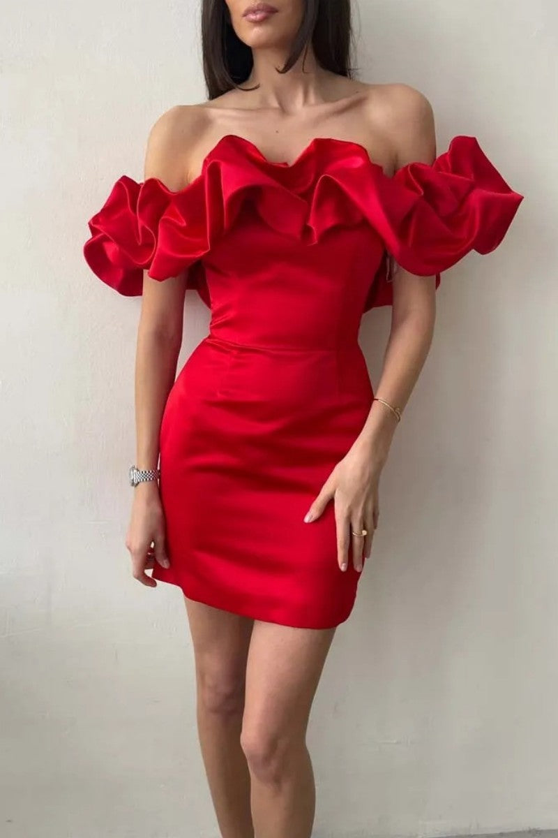 Well Tailored Dress with a Graceful Silhouette