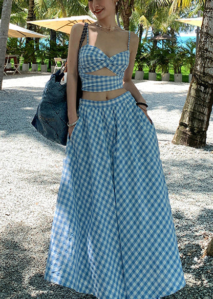 Effortlessly Elegant Top with a Timeless Design