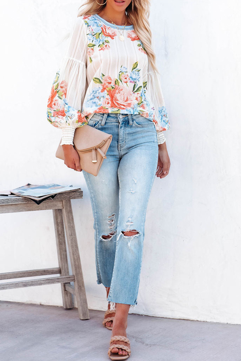 Beautifully Finished Top in a Timeless Design