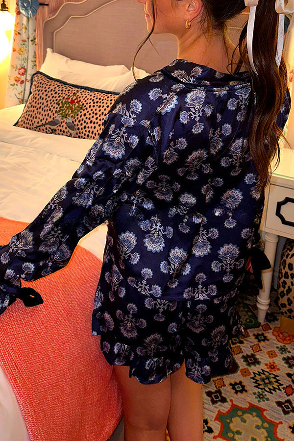 Classic Vintage Garment with a Flattering Fit