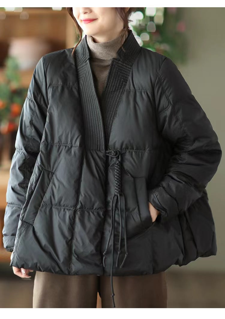 Effortlessly Elegant Coat with a Timeless Design