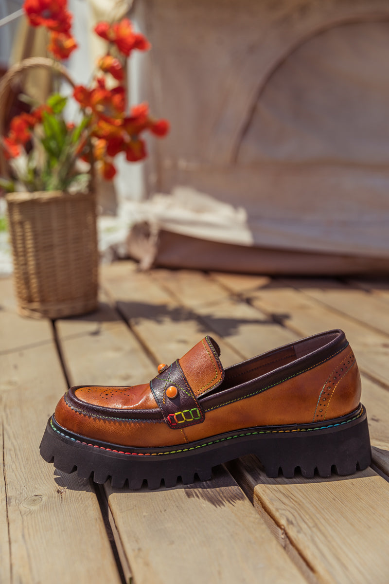 Beautifully Finished Garment in a Timeless Design