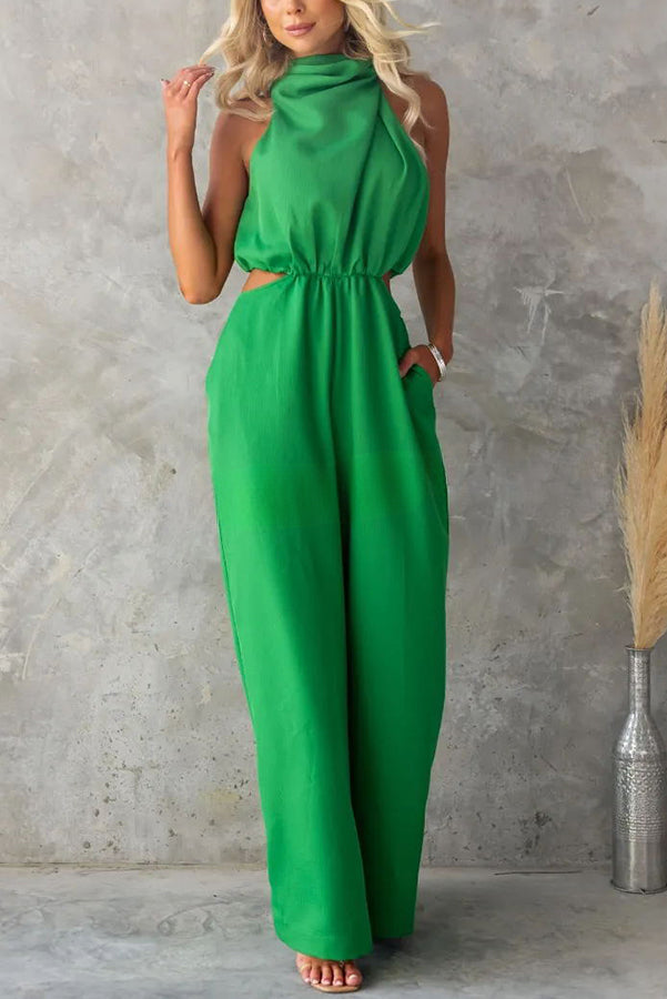 Sophisticated Garment with a Clean Classic Look