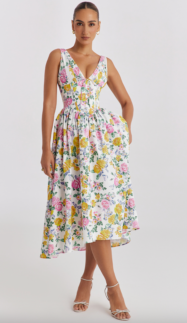 A Vintage Style Dress with Delicate Timeless Details