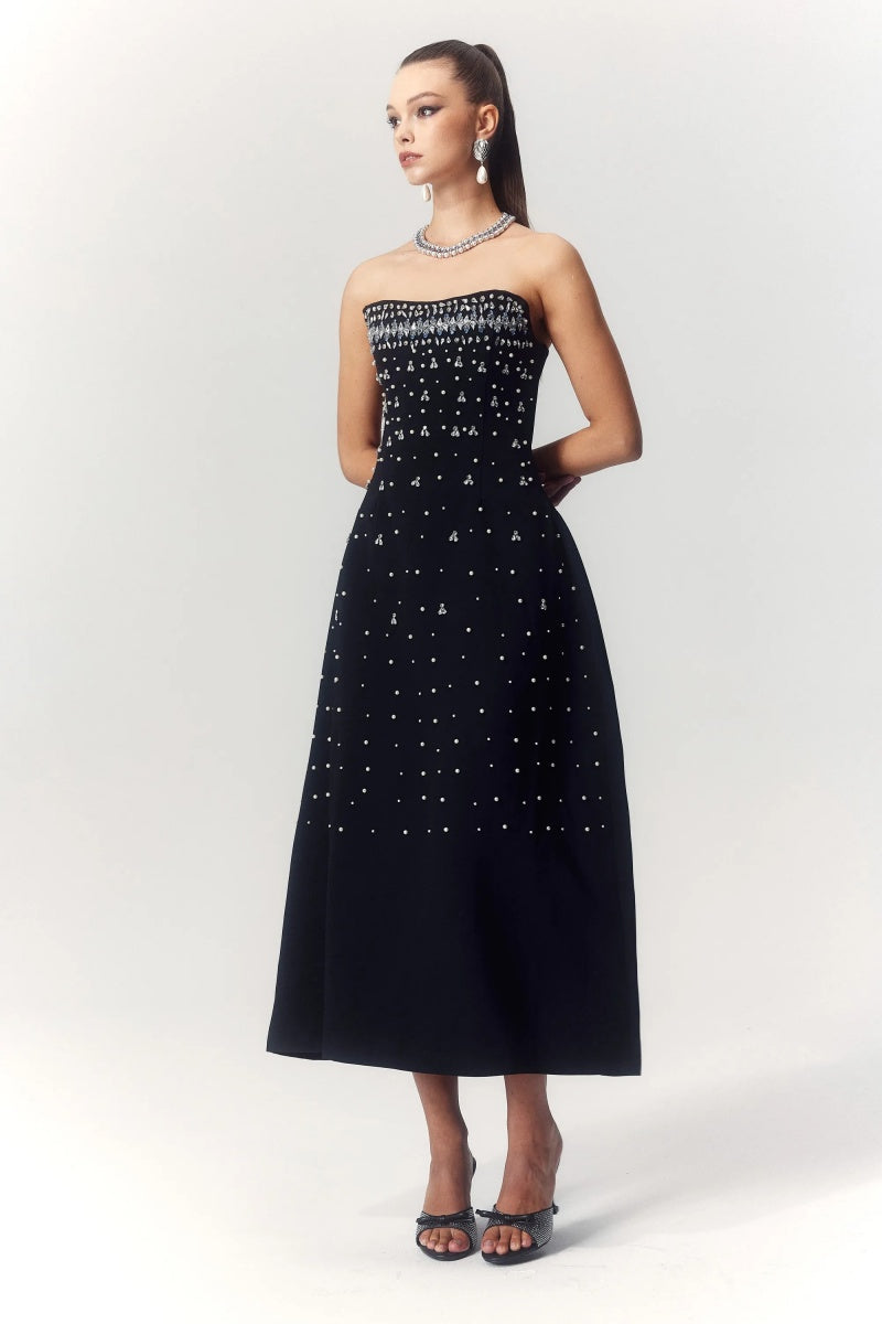Polished Dress with an Effortless Classic Look