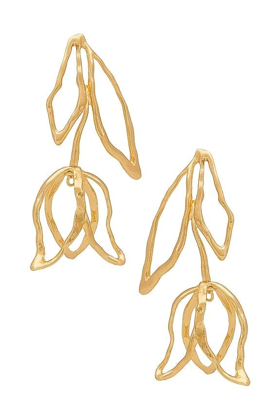Effortlessly Elegant Garment with a Timeless Design