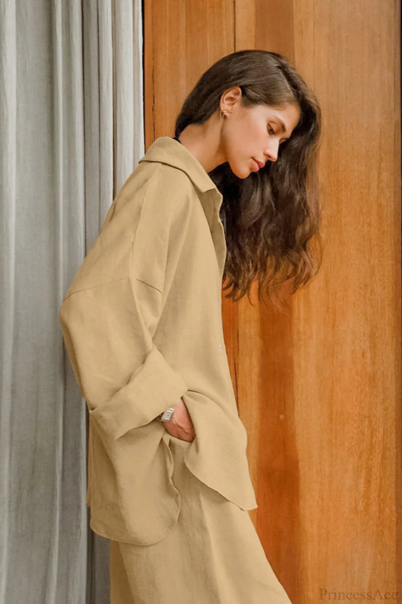 Sophisticated Garment with a Clean Classic Look