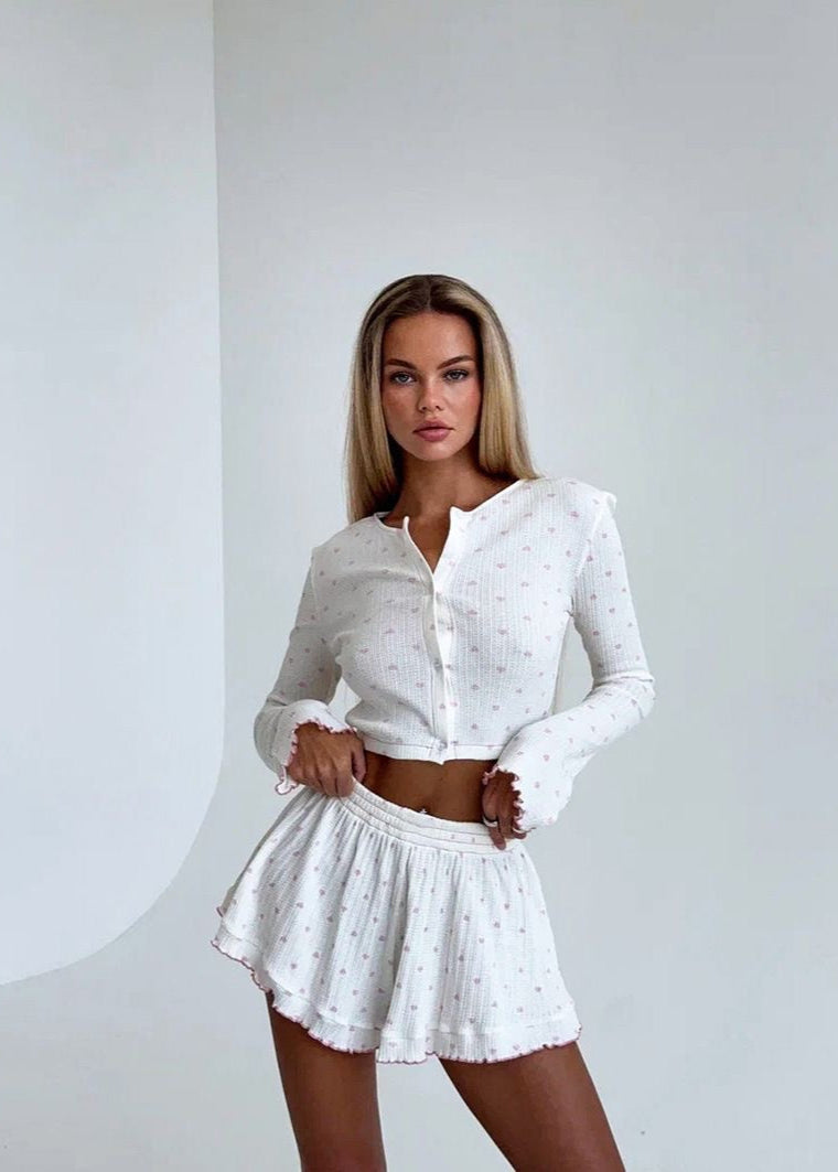 Polished Top with an Effortless Classic Look