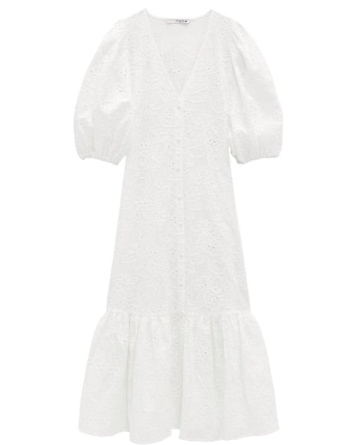 Beautifully Finished Dress in a Timeless Design