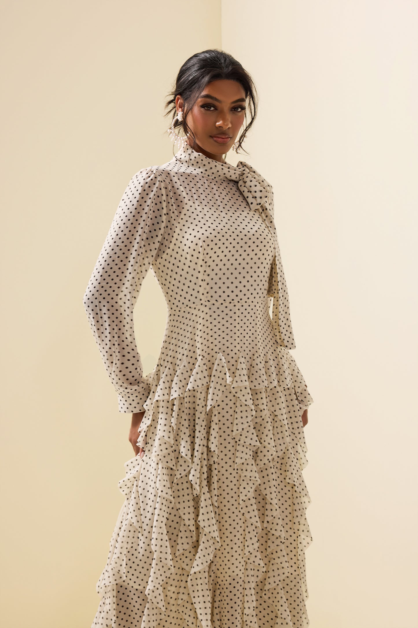 Gracefully Styled Dress for Any Occasion