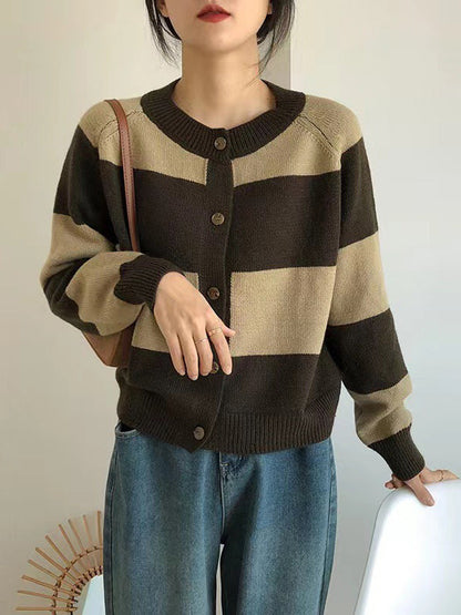 Polished Cardigan with an Effortless Classic Look