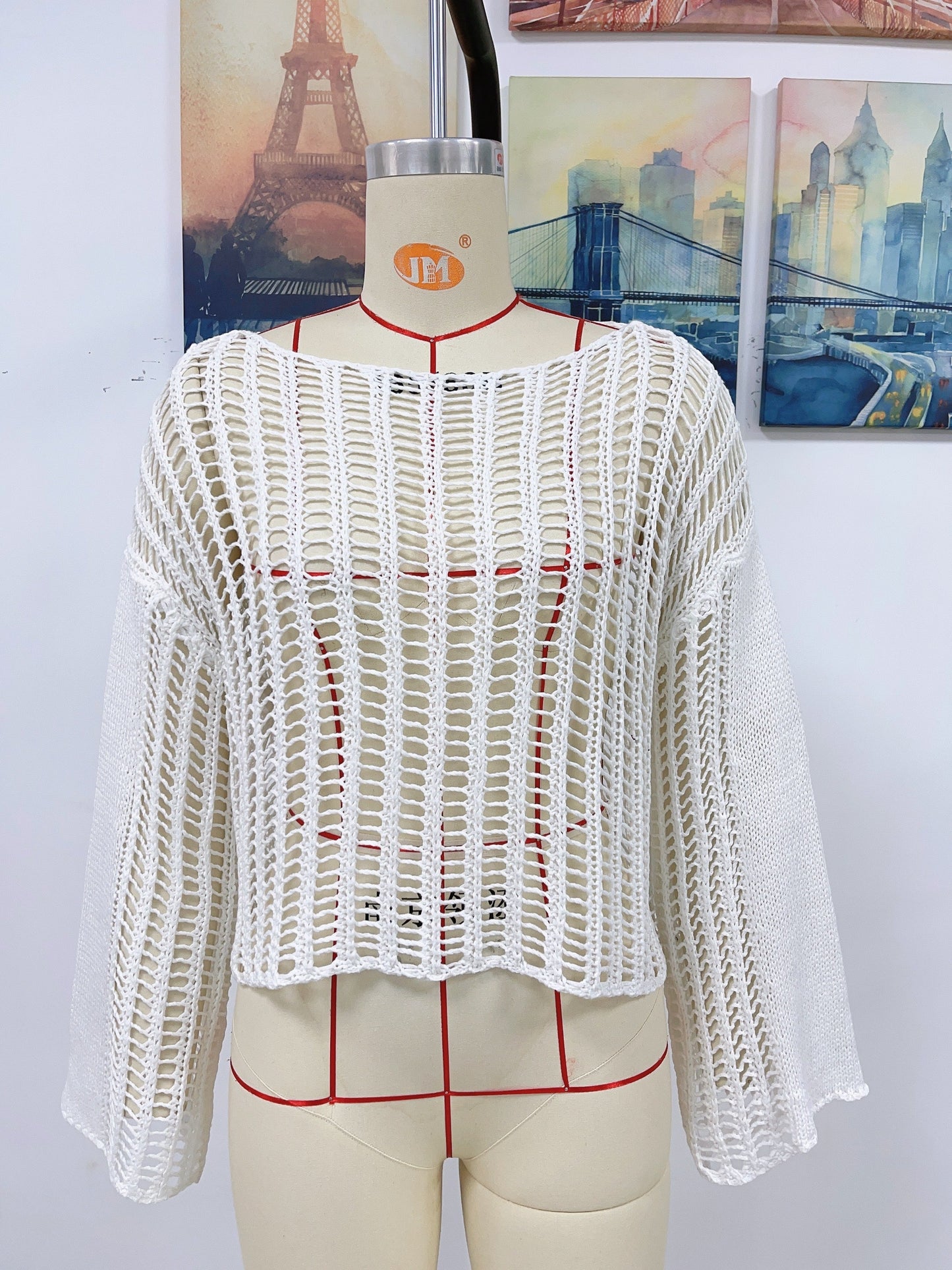 Beautifully Crafted Blouse in a Classic Style