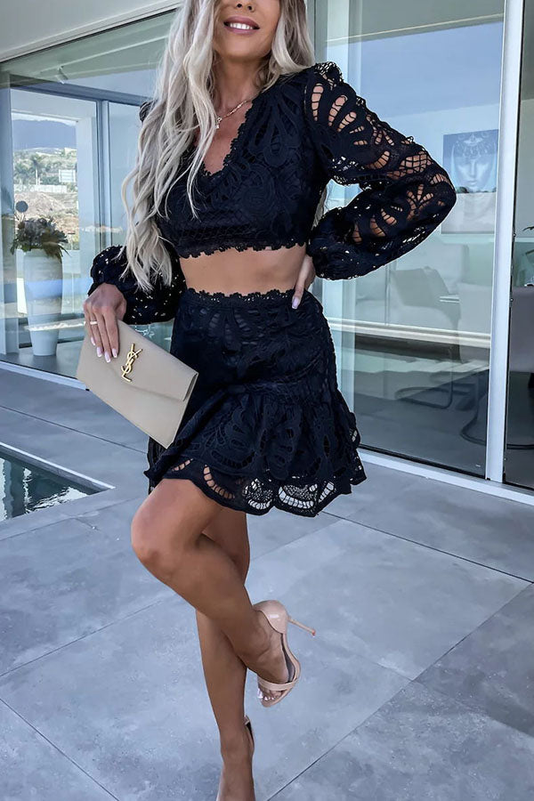 Classic Vintage Top with a Flattering Fit