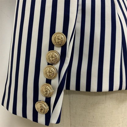Beautifully Finished Garment in a Timeless Design