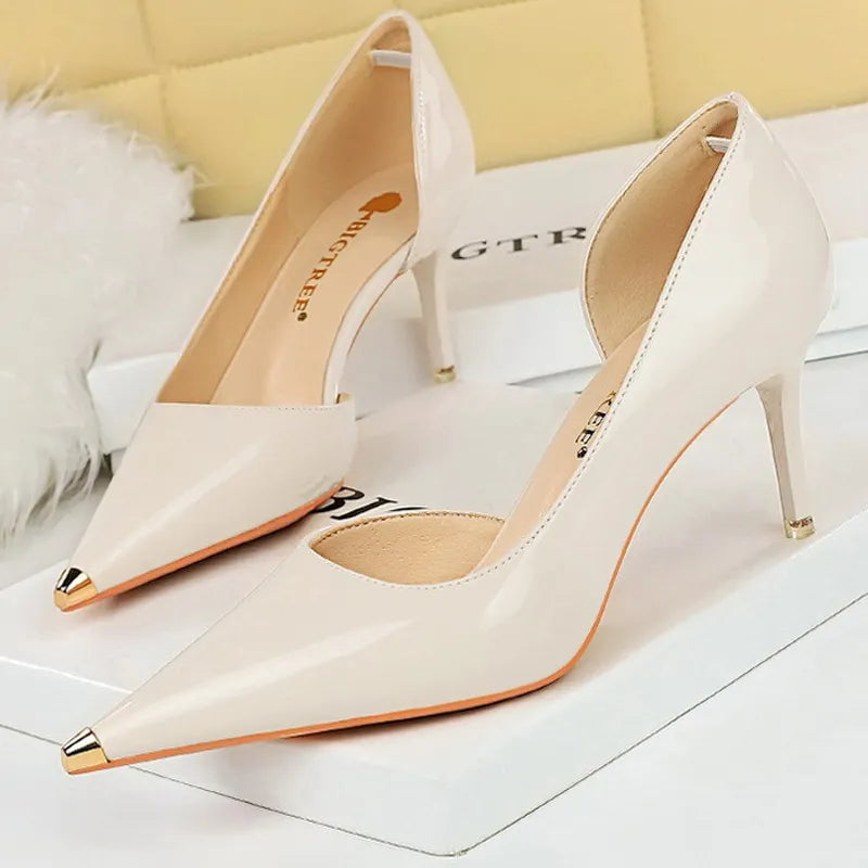 Well Tailored Heels with a Graceful Silhouette