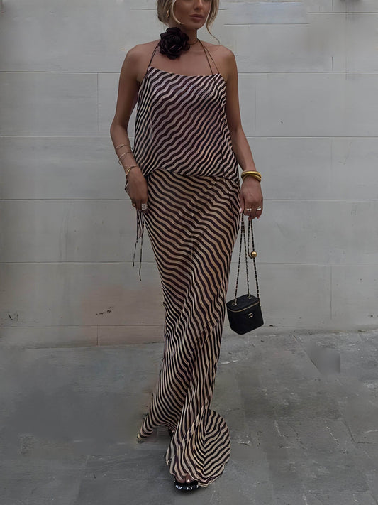 Beautifully Finished Top in a Timeless Design