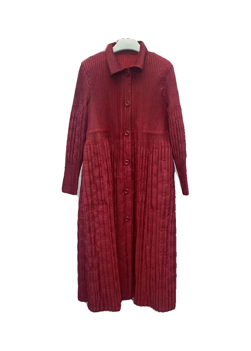 Classic Vintage & Enduringly Stylish Coat