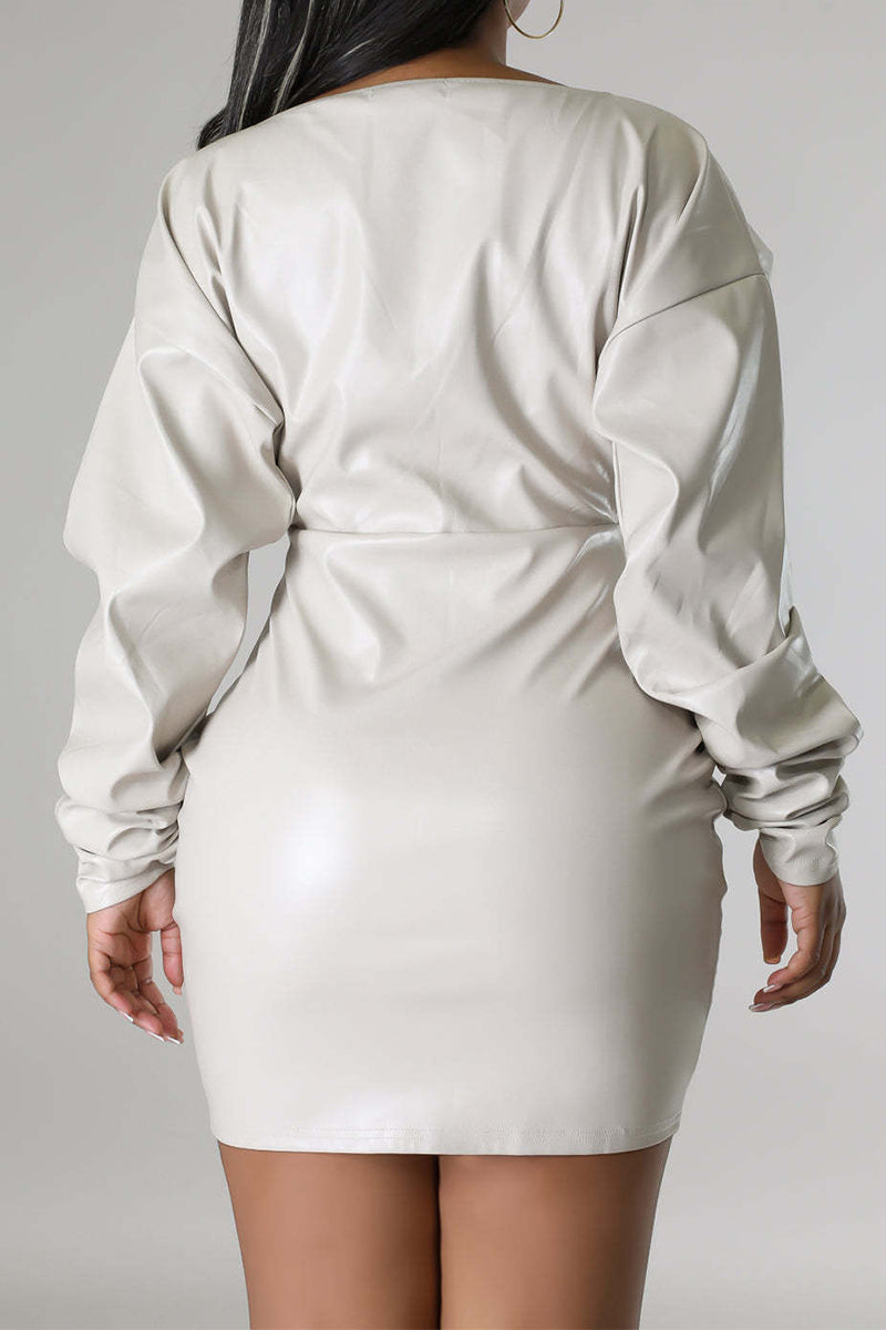 Polished Dress with an Effortless Classic Look