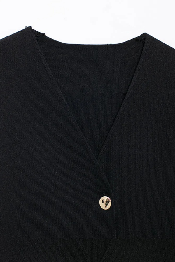 Classic Vintage Garment with a Flattering Fit