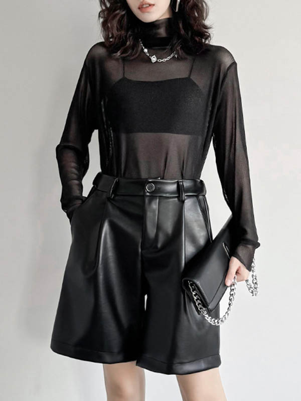 Effortlessly Elegant Garment with a Timeless Design