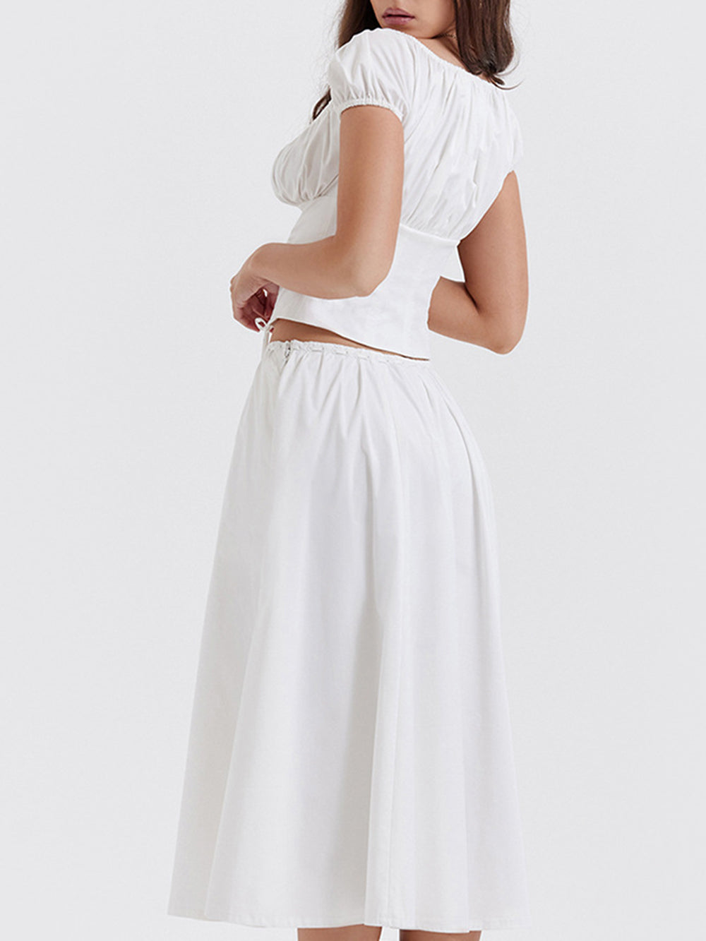 Beautifully Finished Garment in a Timeless Design