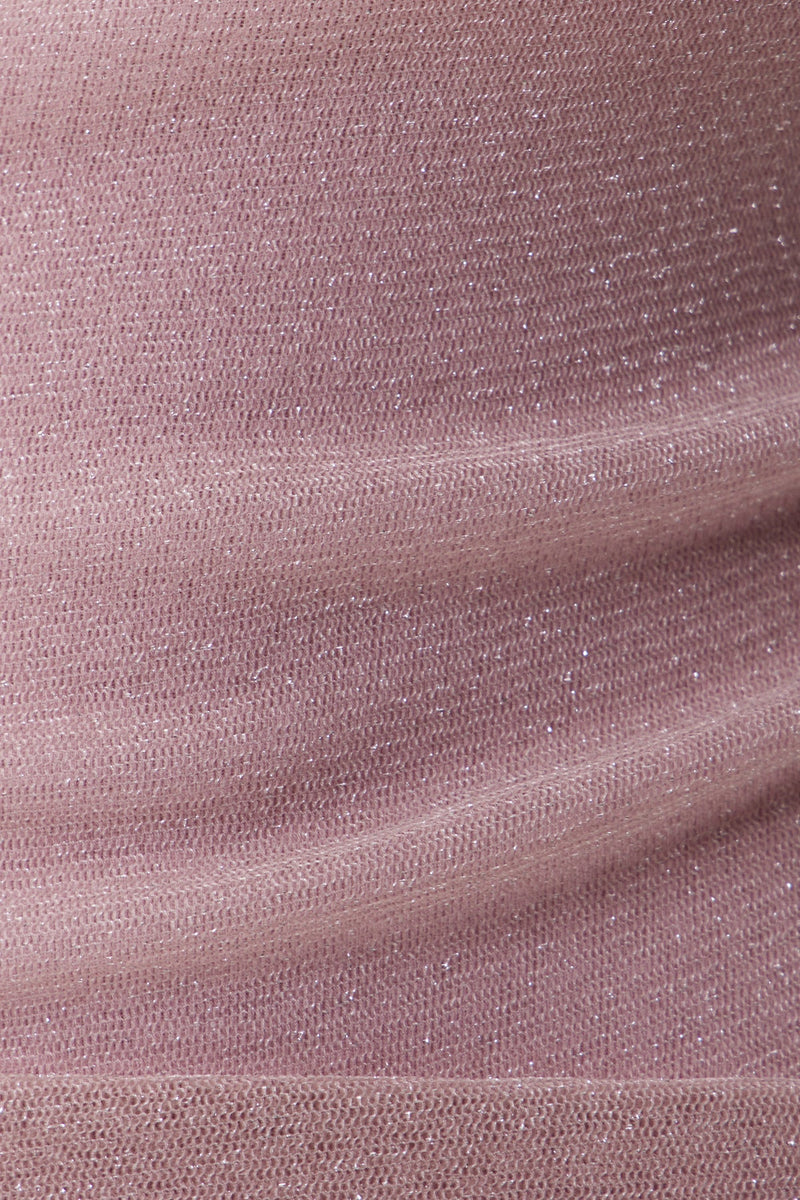 Effortlessly Elegant Top with a Timeless Design