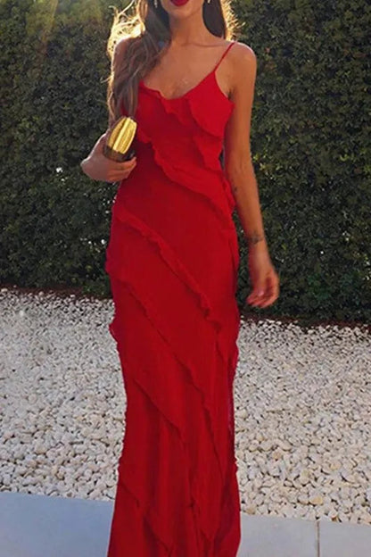 Gracefully Styled Dress for Any Occasion