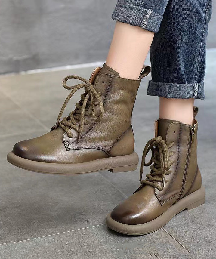 A Vintage Style Shoes with Delicate Timeless Details