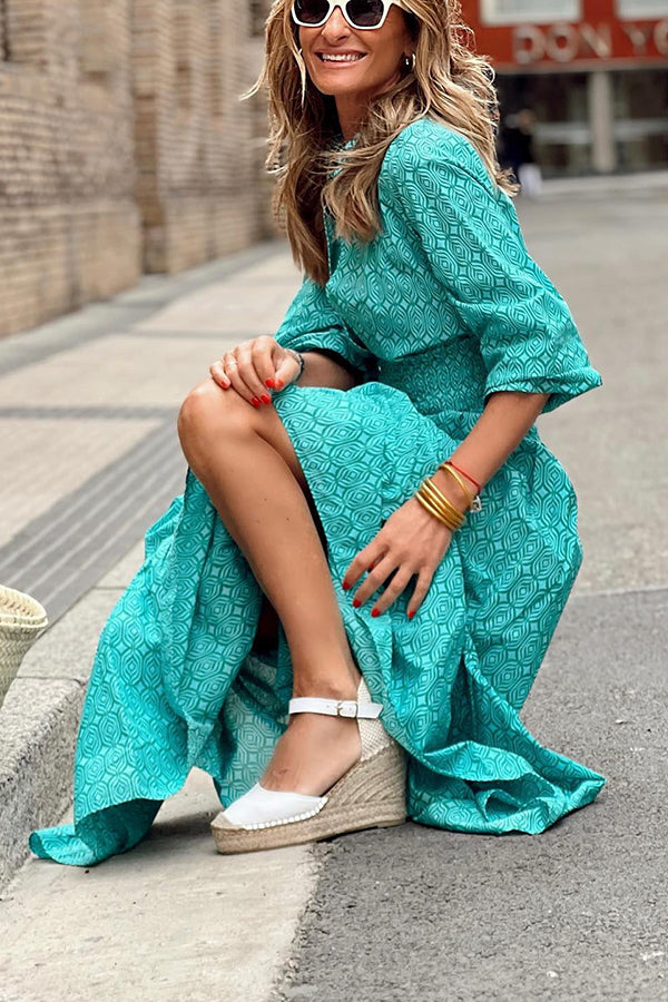 Polished Dress with an Effortless Classic Look