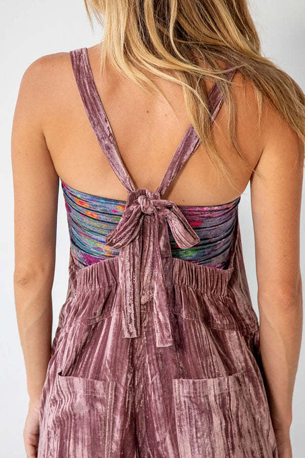 Gracefully Styled Garment for Any Occasion