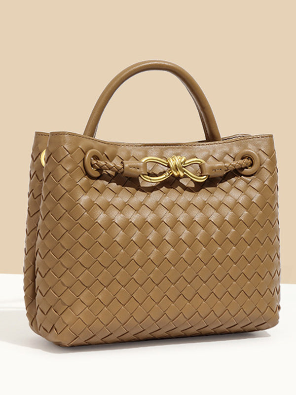 Elegantly Styled Bag for Everyday Wear