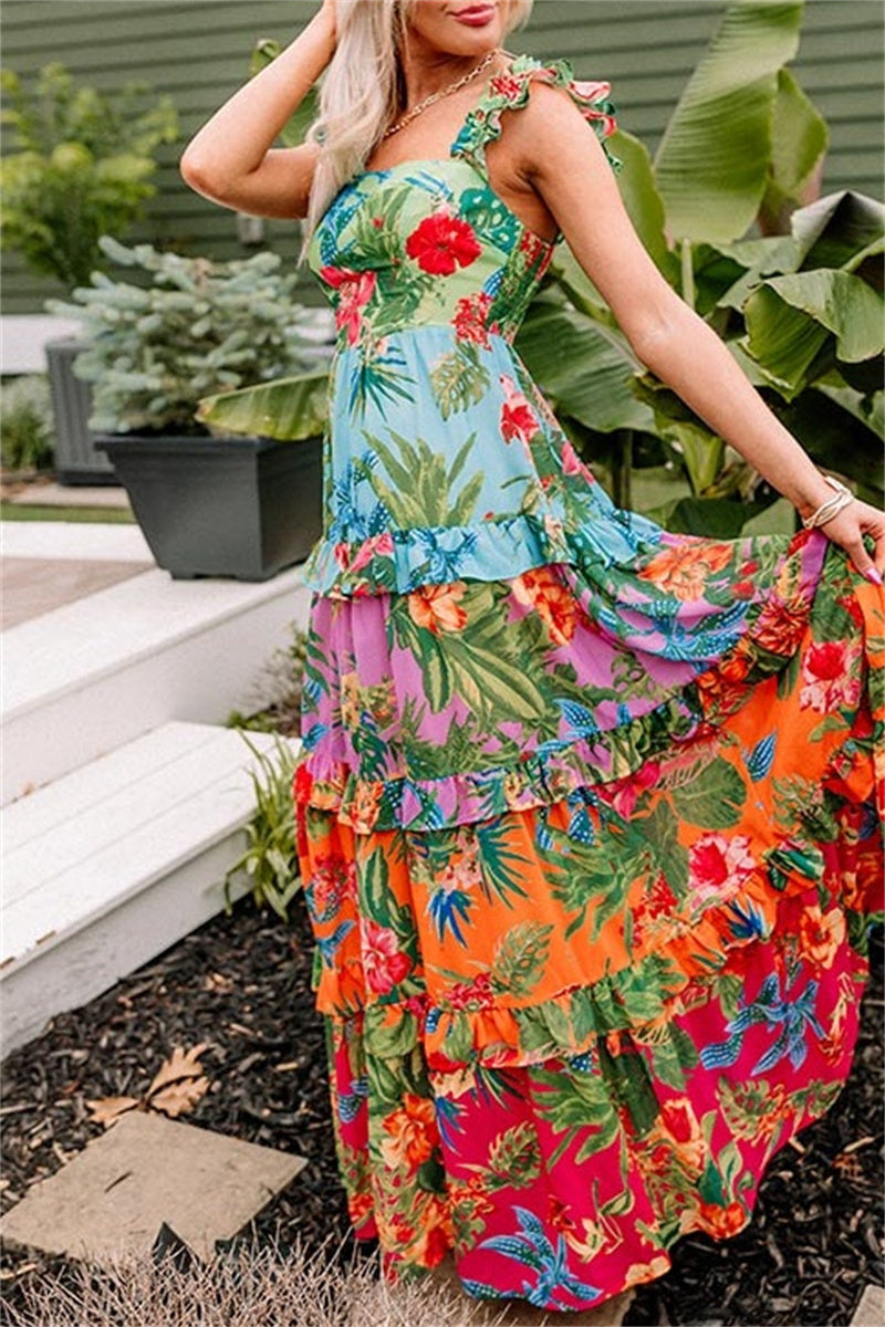 Gracefully Styled Dress for Any Occasion