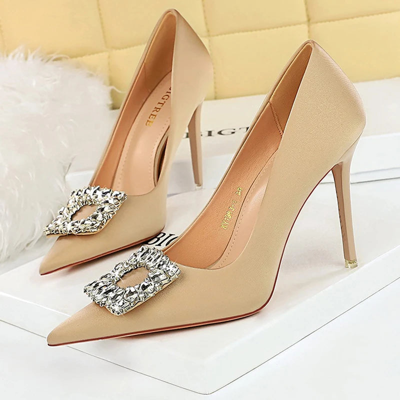 Sophisticated Heels with a Clean Classic Look