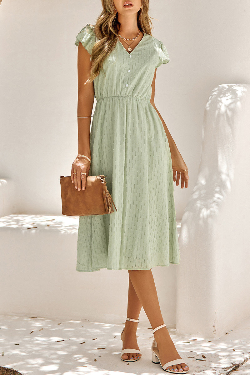 Polished Dress with an Effortless Classic Look