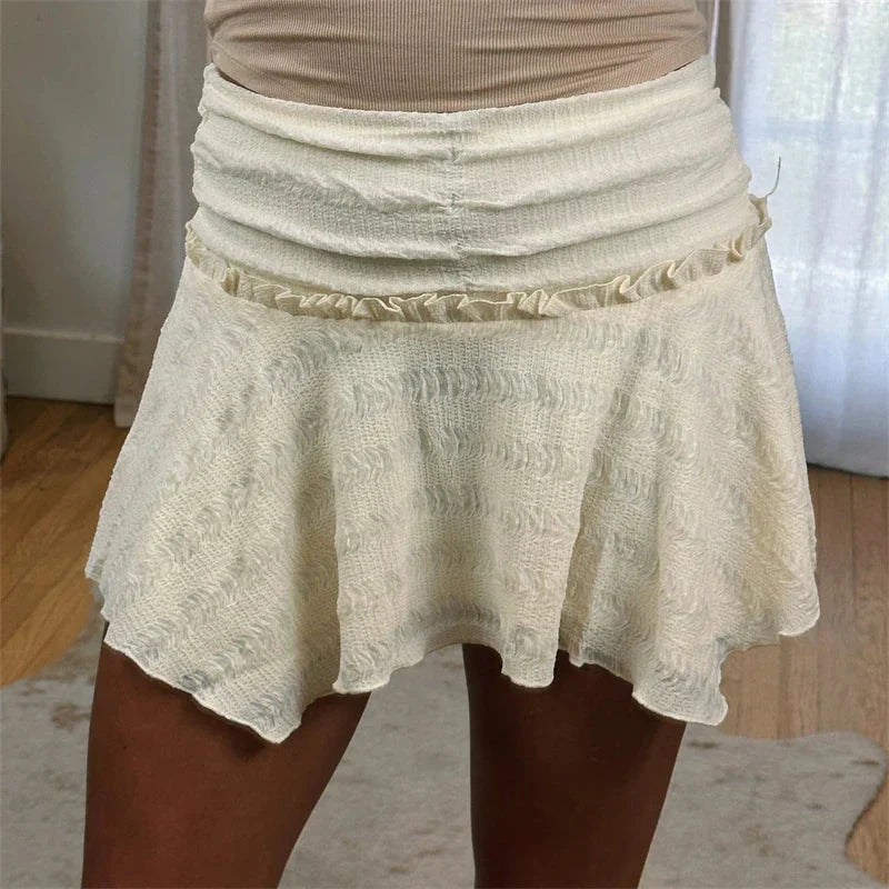 Effortlessly Elegant Garment with a Timeless Design