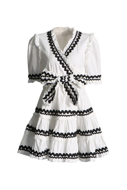 Gracefully Styled Dress for Any Occasion