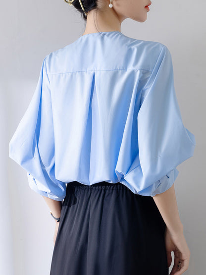 Classic Vintage & Enduringly Stylish Blouse