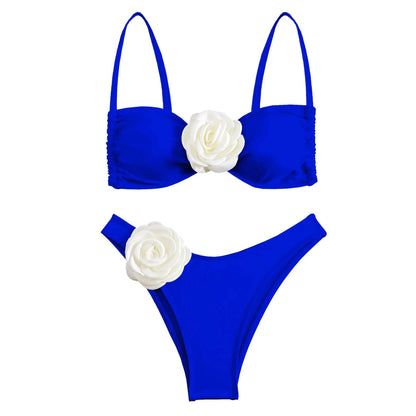 Effortlessly Elegant Bikini with a Timeless Design