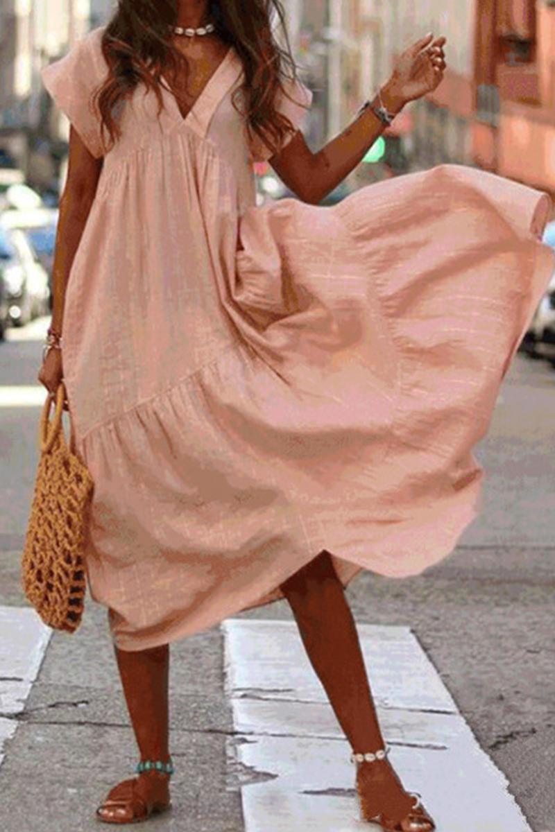 Gracefully Styled Dress for Any Occasion