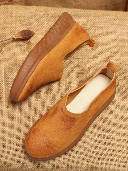 A Vintage Style Shoes with Delicate Timeless Details